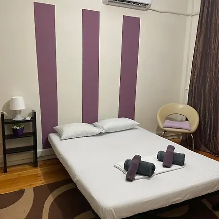 Ermou Apartment